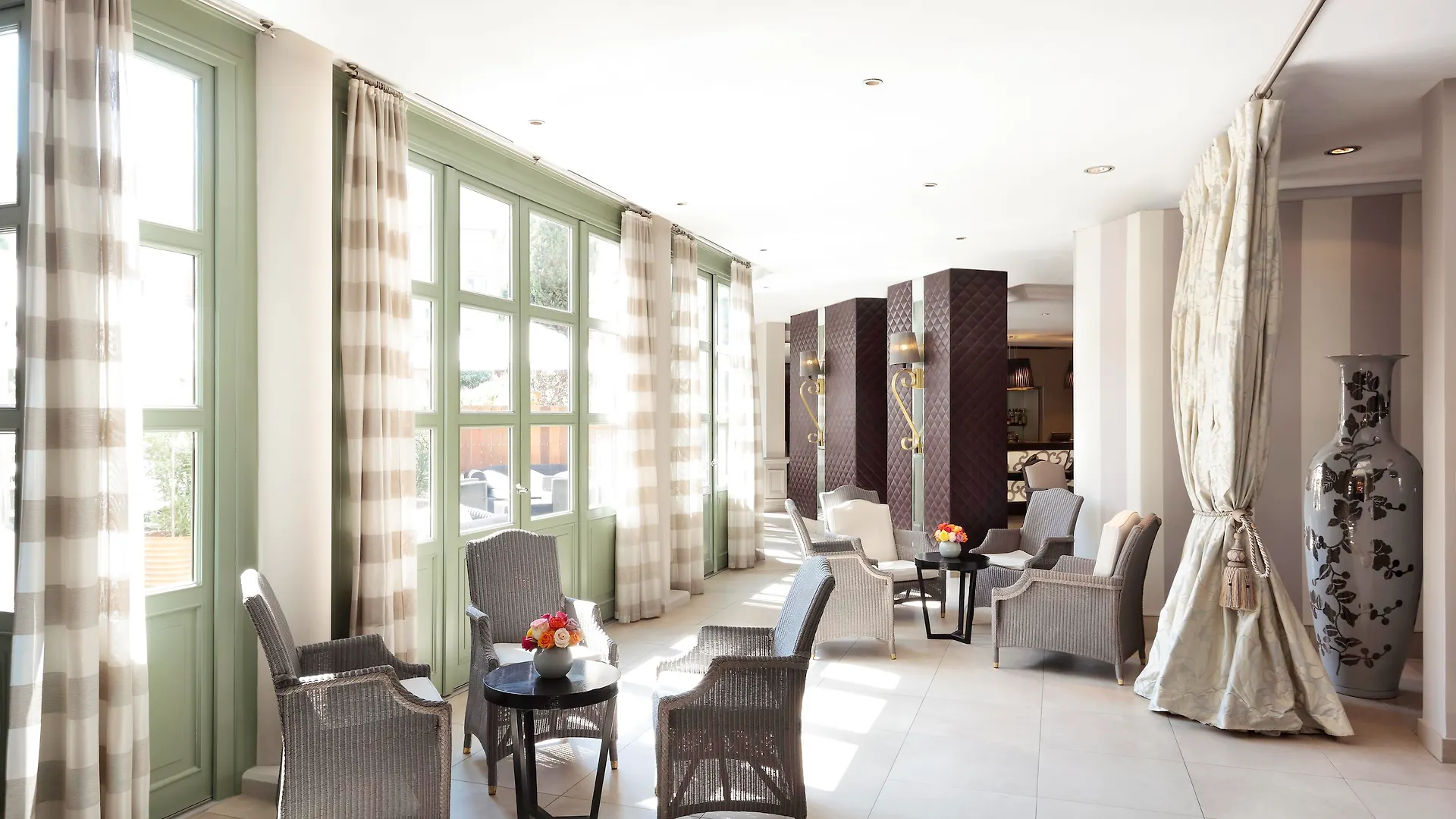 Grand Hotel Roi Rene Aix - Mgallery Collection Aix-en-Provence 4*,  France