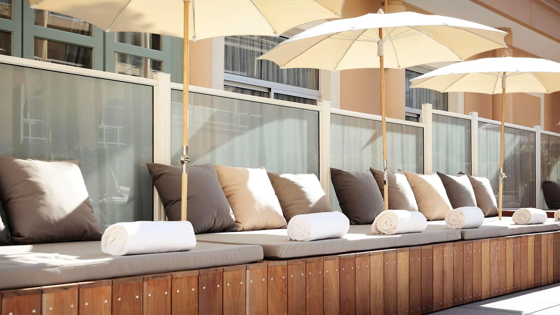 אקס-אן-פרובאנס Grand Hotel Roi Rene Aix En Provence Centre - Mgallery
