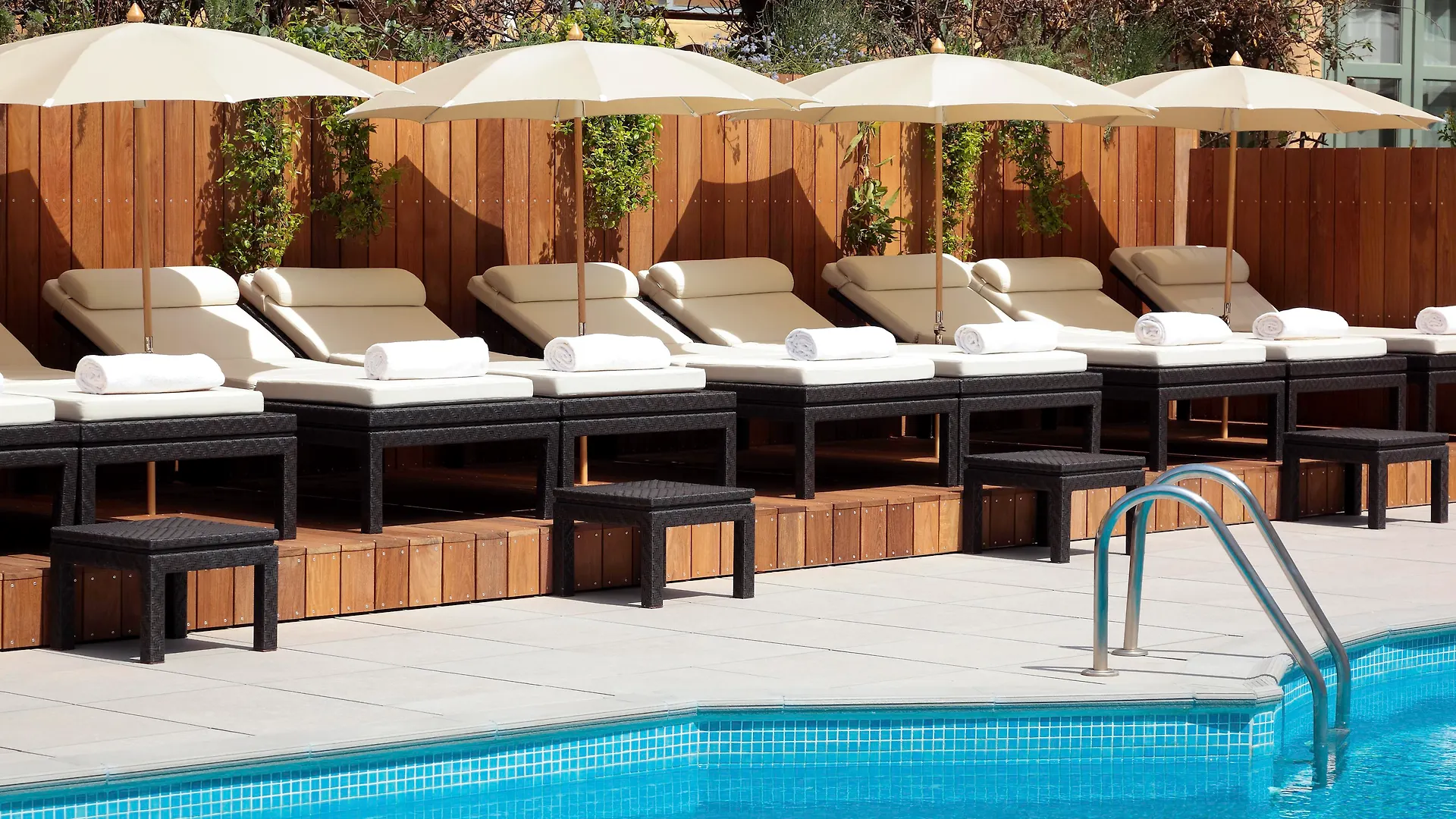 Grand Hotel Roi Rene Aix - Mgallery Collection Aix-en-Provence 4*,