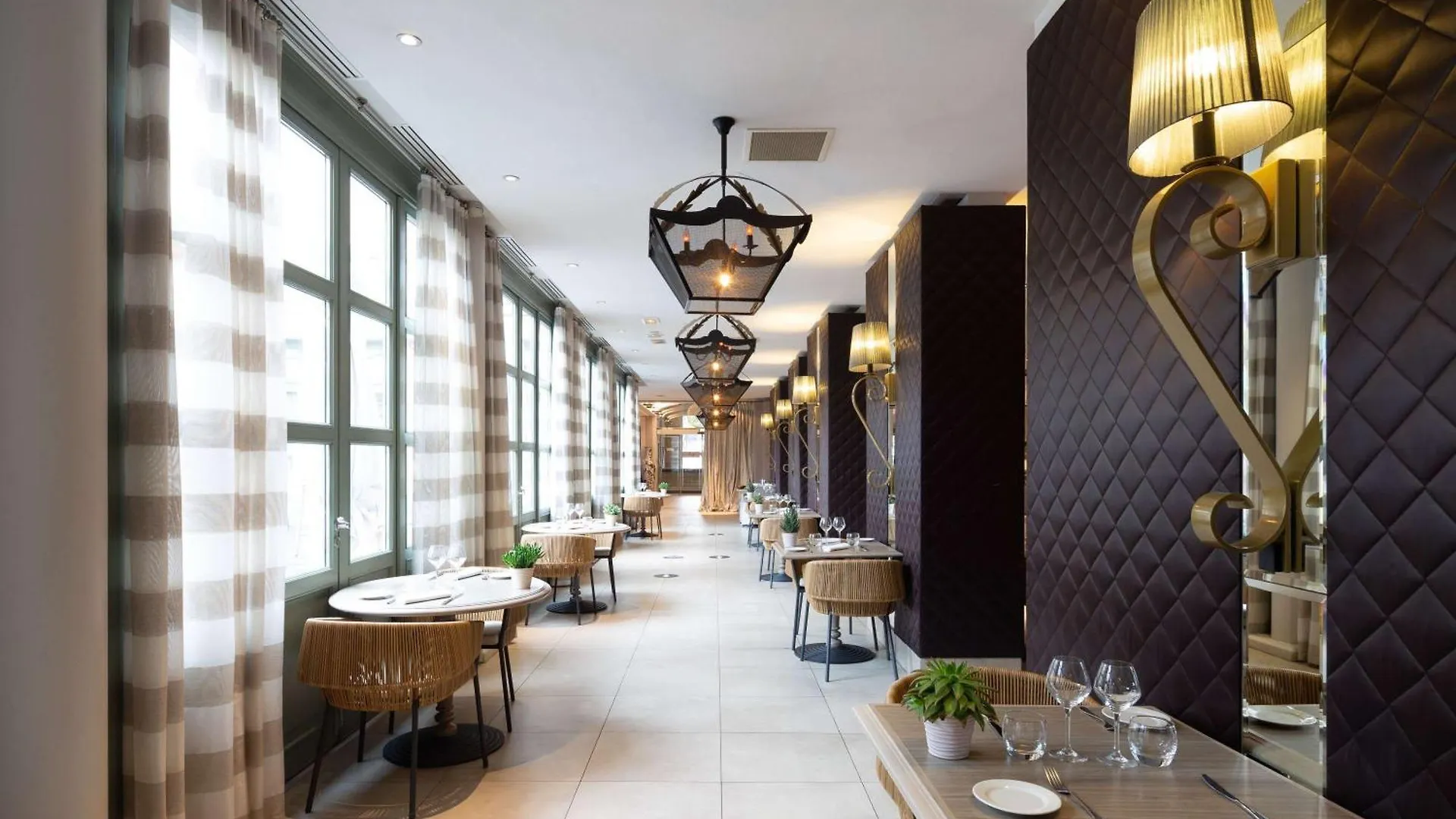 אקס-אן-פרובאנס Grand Hotel Roi Rene Aix En Provence Centre - Mgallery