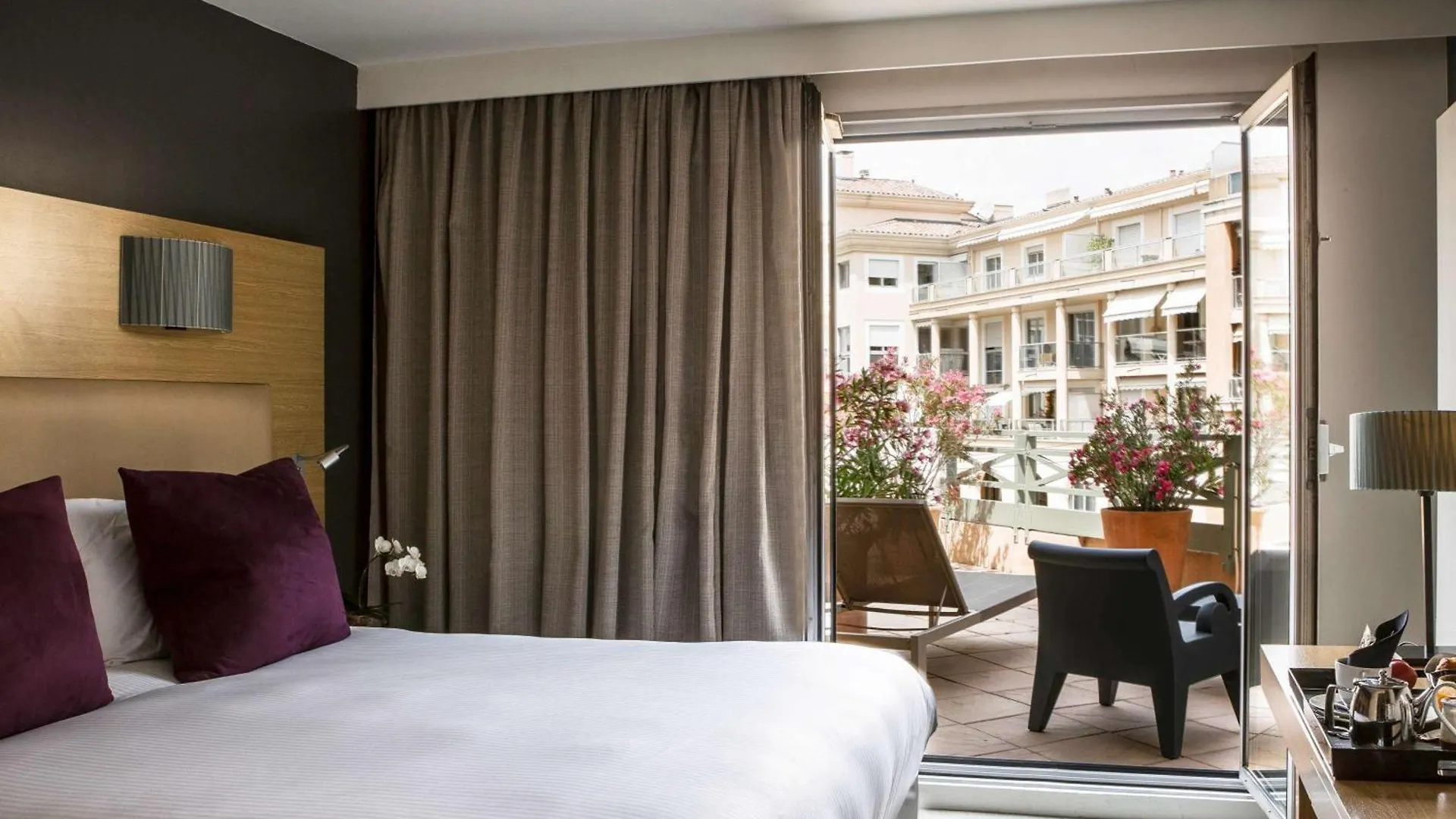 Grand Hôtel Roi René Aix en Provence Centre - MGallery Aix-en-Provence 4*,